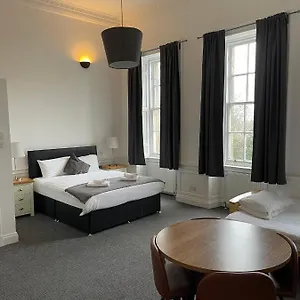 Dunedin Heritage Q Apartment
