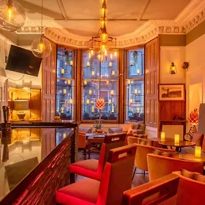 3* Hotel No32